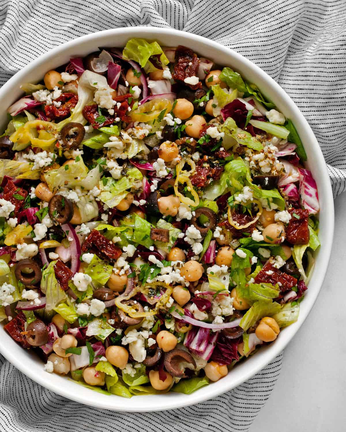 Delicious Italian Chopped Salad Recipe - Great Eight Friends