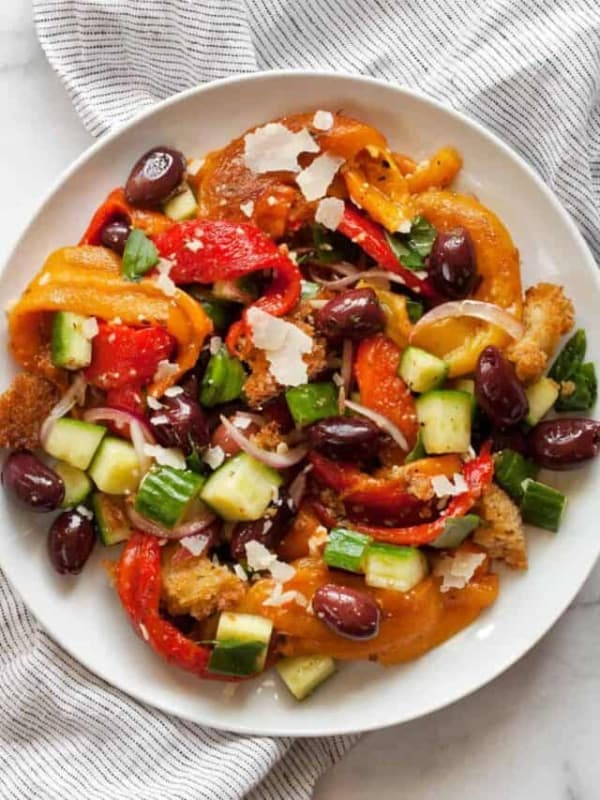 Roasted pepper salad on a plate.