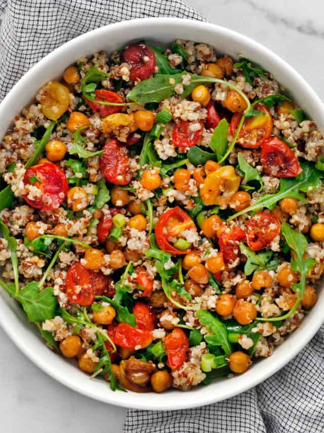 Tomato Chickpea Quinoa Salad - Last Ingredient