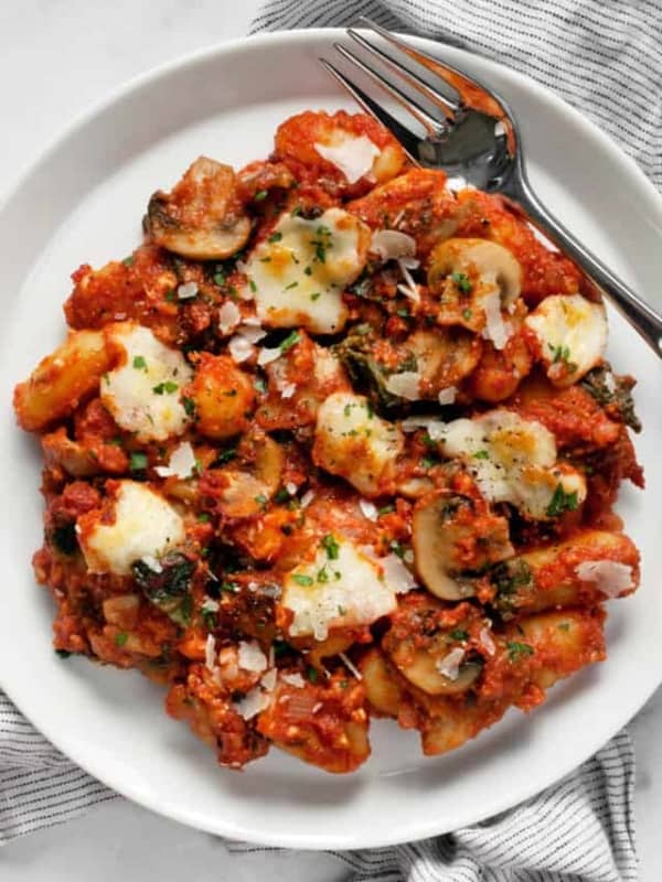 cropped-baked-gnocchi-with-mushrooms-and-spinach4-1.jpg