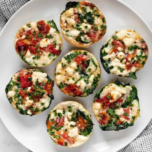 Egg White Bites Recipe with Spinach & Red Pepper - Howe We Live