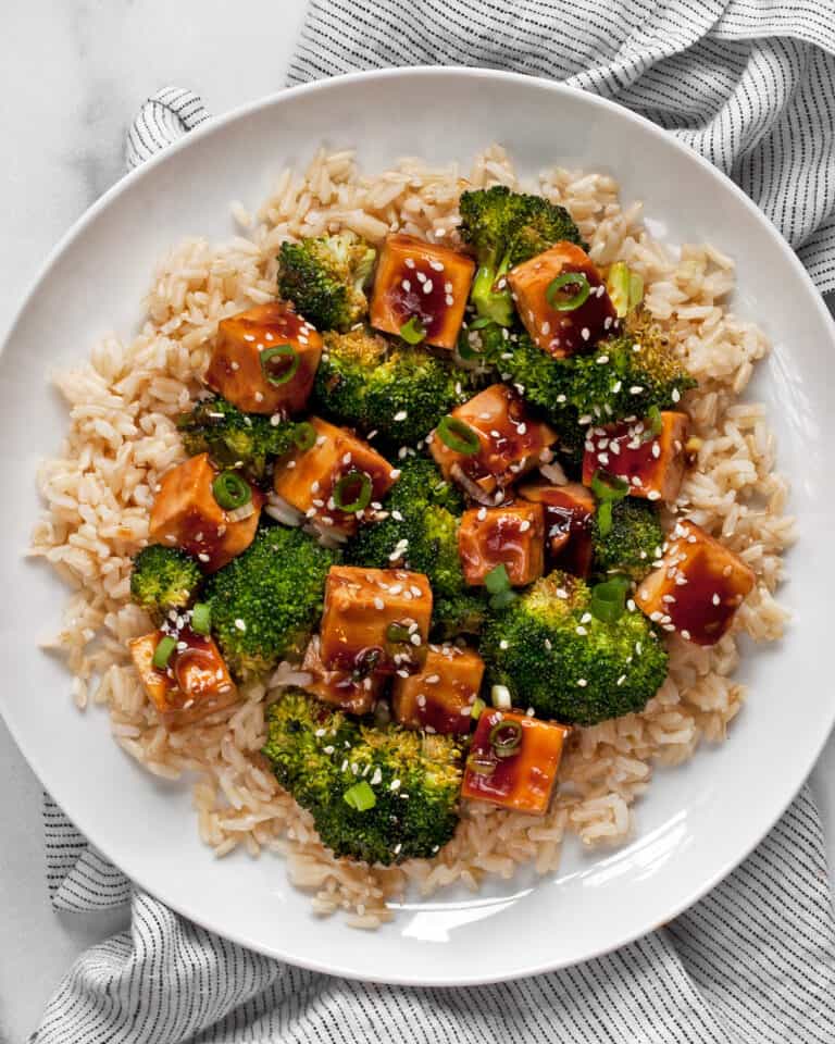 Honey Garlic Tofu with Broccoli - Last Ingredient