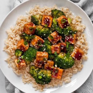 Tofu and broccoli over brown rice.