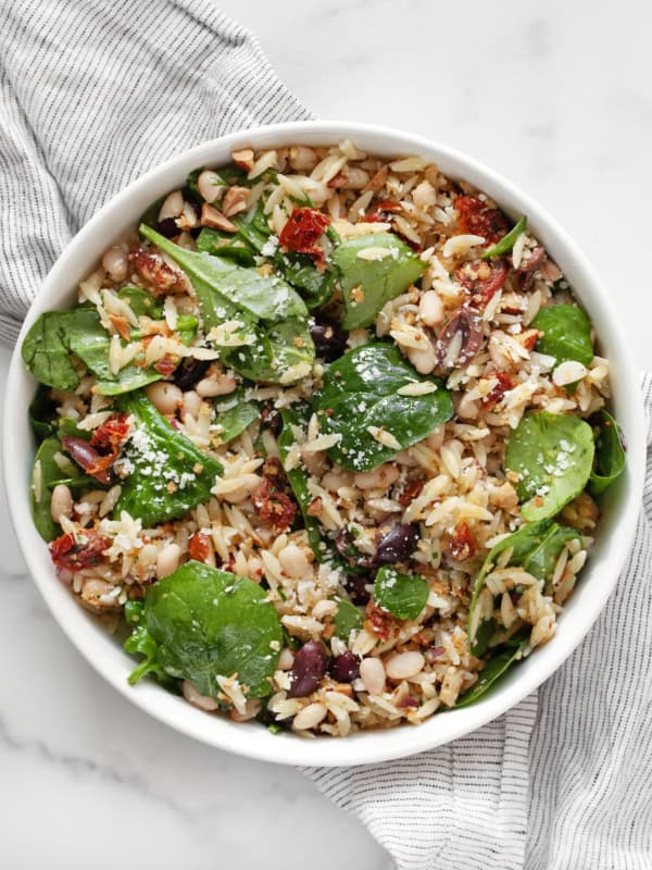 Lemon orzo salad in a bowl.